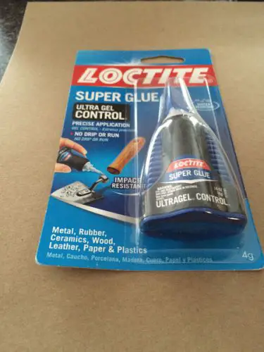 cyanoacrylate super glue gel is an excellent adhesive for fragging corals